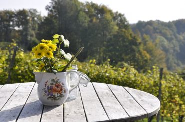Inspiration: Vælg et rundt havebord til terrassen